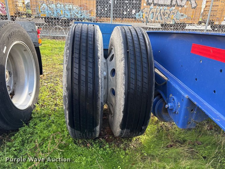 image for item EU8542 2013 Reinke container trailer