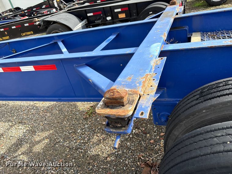 image for item EU8543 2013 Reinke container trailer