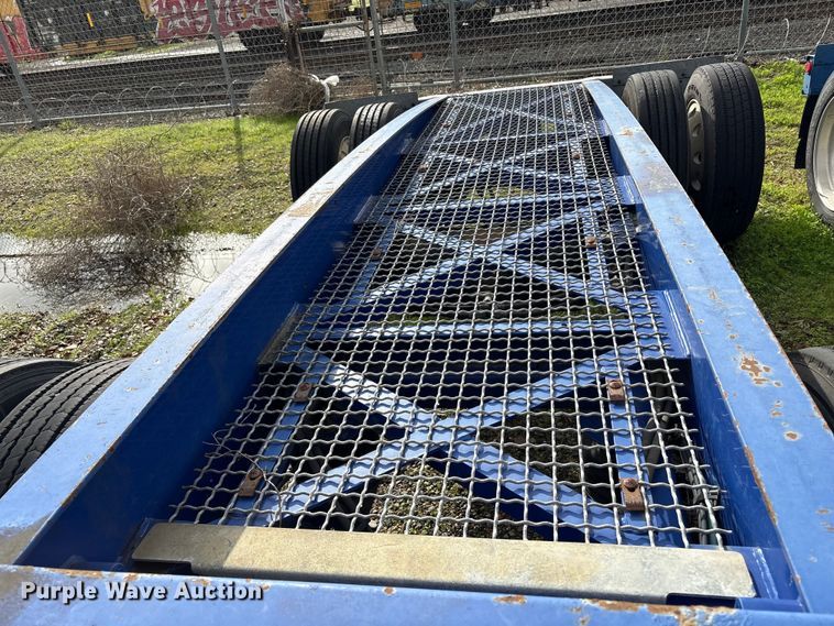 image for item EU8543 2013 Reinke container trailer