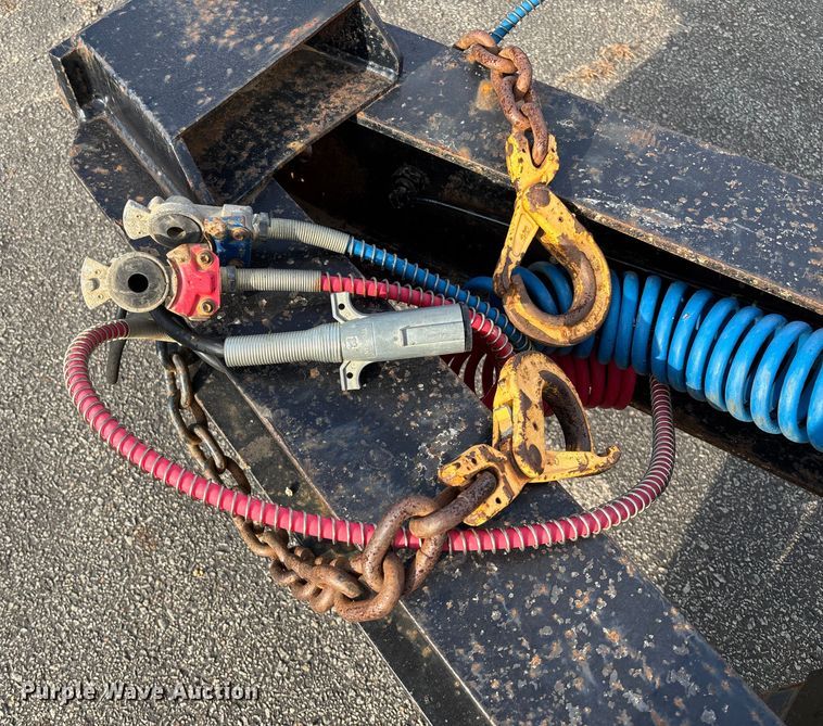 image for item EV3319 1998 Trail King TK40LP equipment trailer