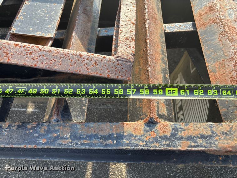 image for item EV3319 1998 Trail King TK40LP equipment trailer