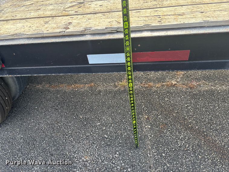 image for item EV3319 1998 Trail King TK40LP equipment trailer