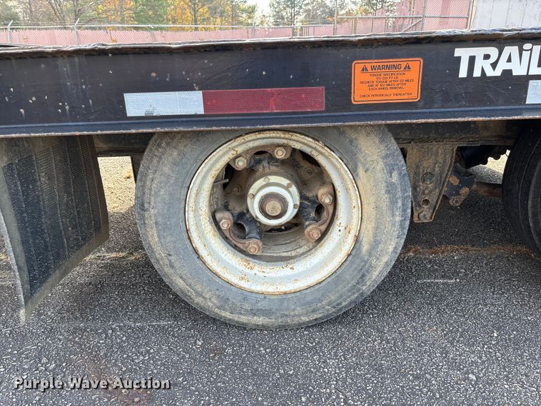 image for item EV3319 1998 Trail King TK40LP equipment trailer