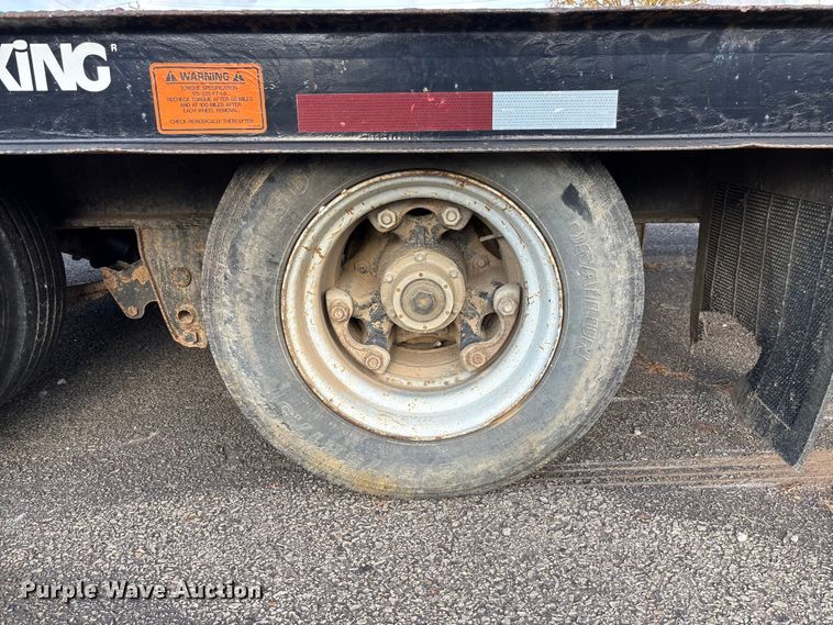 image for item EV3319 1998 Trail King TK40LP equipment trailer