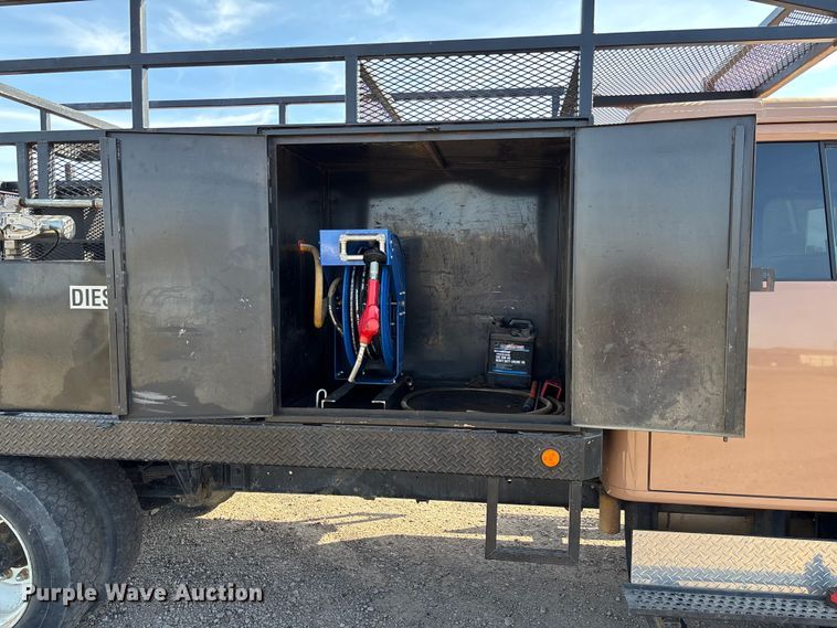 image for item EV3320 1998 International 4700 Low Profile Crew Cab utility / service truck