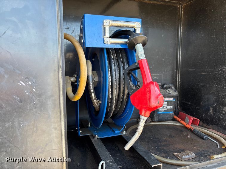 image for item EV3320 1998 International 4700 Low Profile Crew Cab utility / service truck