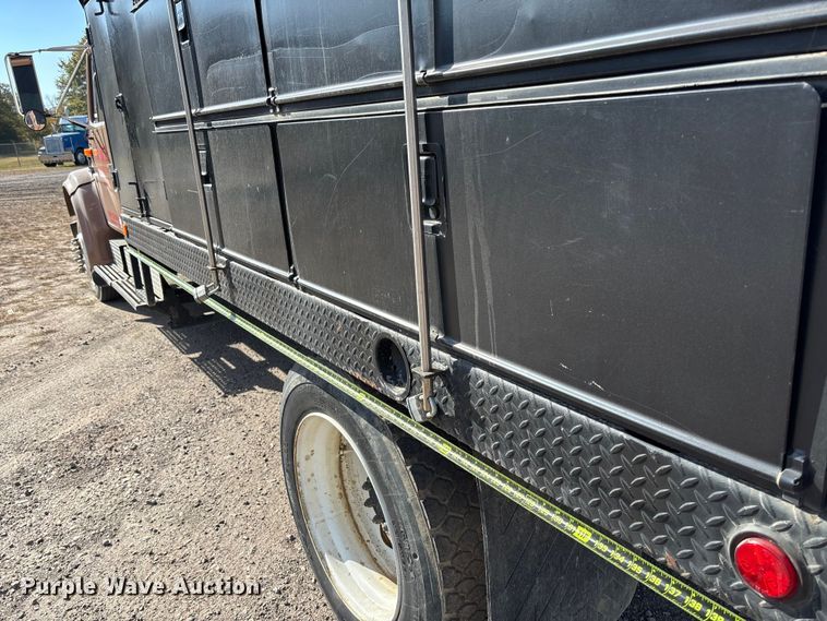 image for item EV3320 1998 International 4700 Low Profile Crew Cab utility / service truck