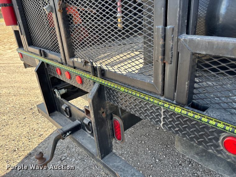 image for item EV3320 1998 International 4700 Low Profile Crew Cab utility / service truck