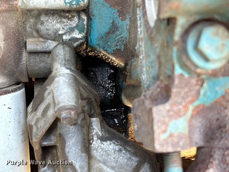 image for item EV3320 1998 International 4700 Low Profile Crew Cab utility / service truck