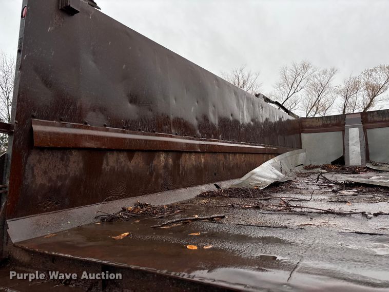 image for item EV3353 1995 Hibilt end dump trailer