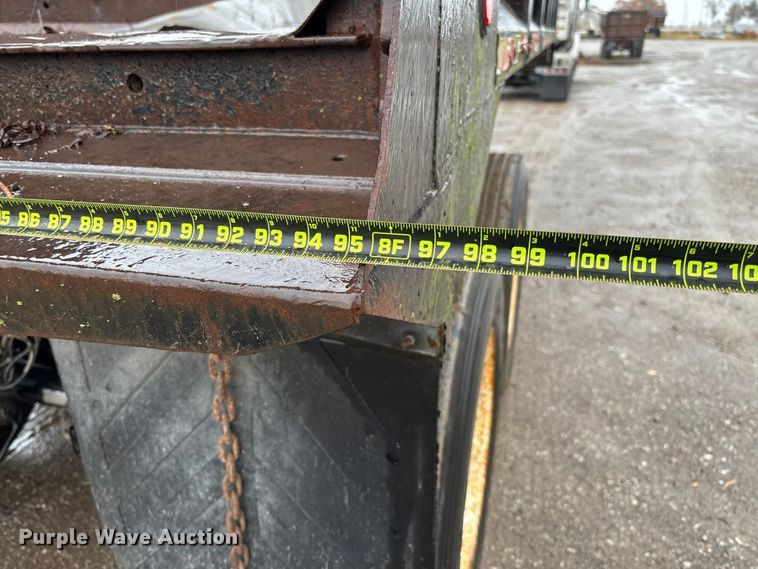 image for item EV3353 1995 Hibilt end dump trailer