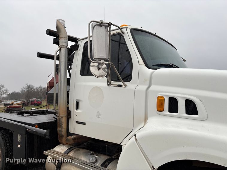 image for item EV3355 2006 Sterling Truck L9500 Series winch truck