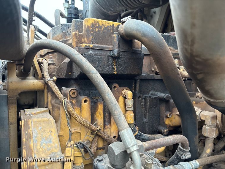 image for item EV3355 2006 Sterling Truck L9500 Series winch truck