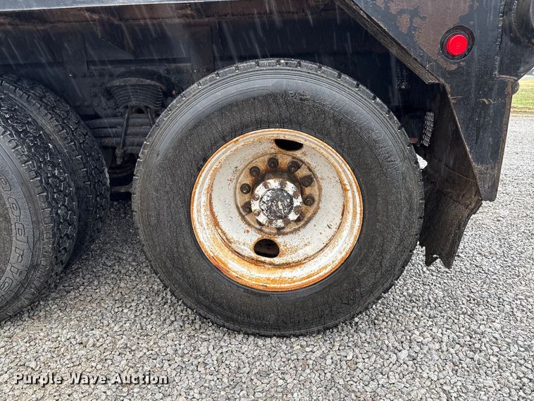 image for item EV3355 2006 Sterling Truck L9500 Series winch truck