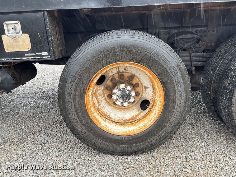 image for item EV3355 2006 Sterling Truck L9500 Series winch truck