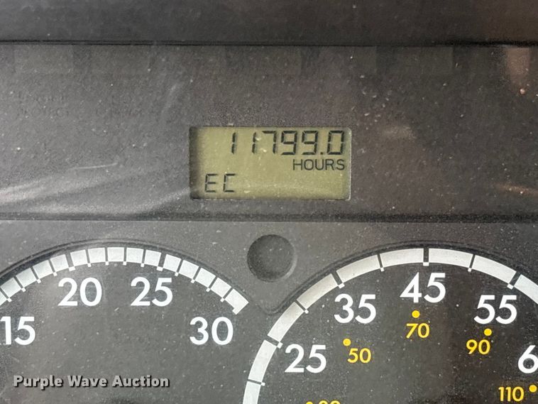 image for item EV3355 2006 Sterling Truck L9500 Series winch truck