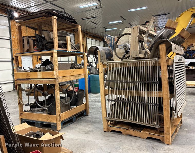 image for item EV3365 Truck parts