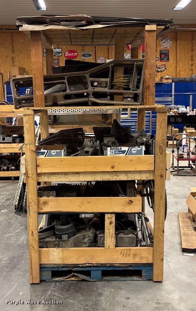 image for item EV3365 Truck parts