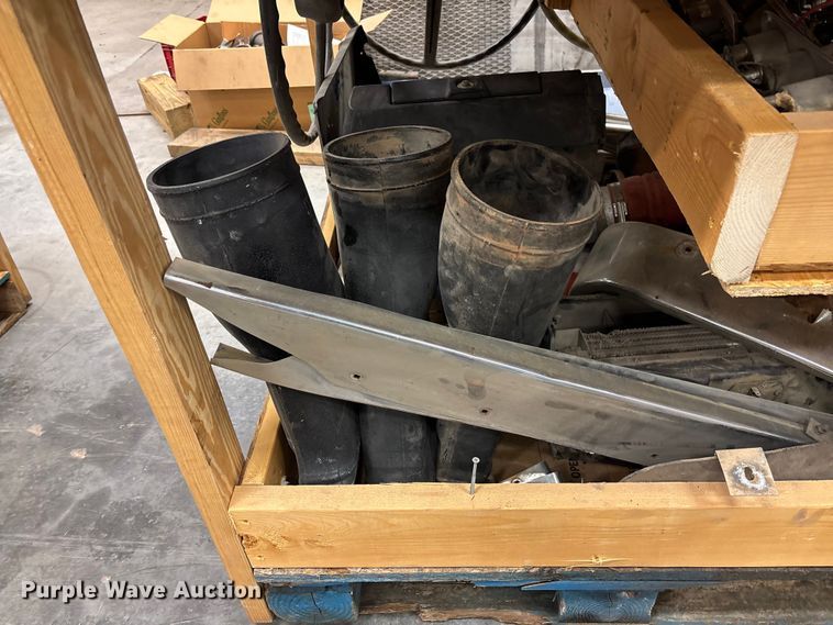 image for item EV3365 Truck parts