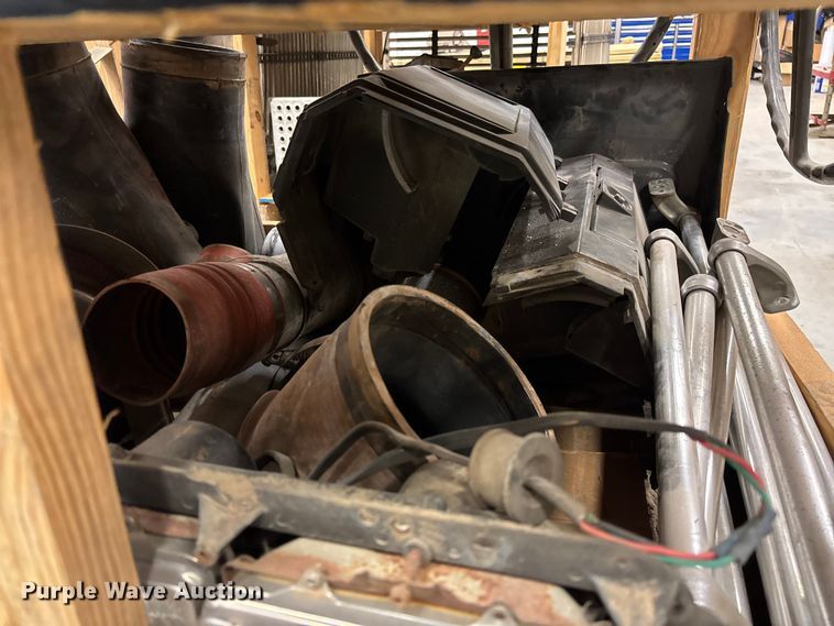 image for item EV3365 Truck parts