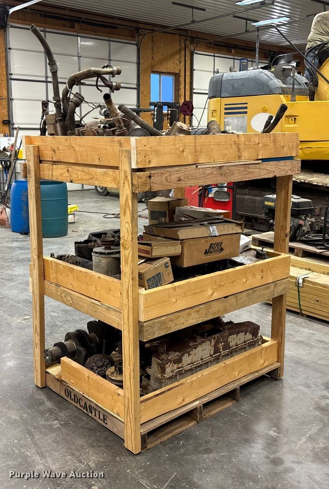 image for item EV3366 Truck engine parts