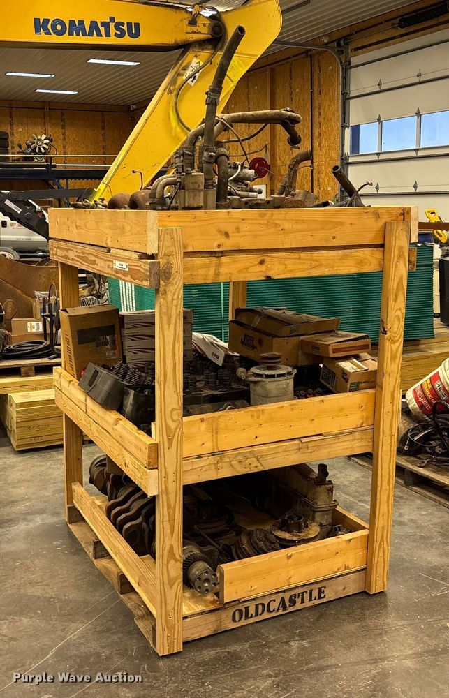 image for item EV3366 Truck engine parts