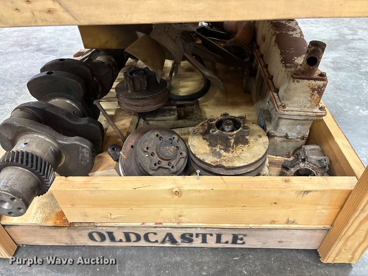 image for item EV3366 Truck engine parts