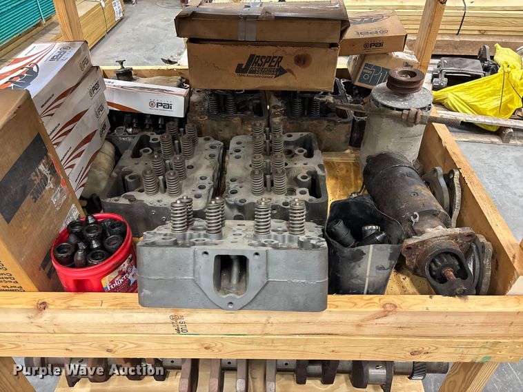 image for item EV3366 Truck engine parts