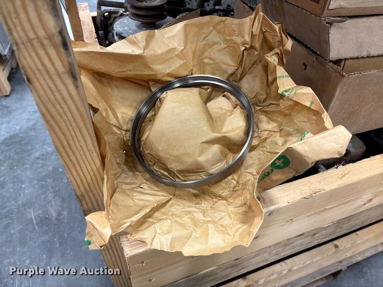 image for item EV3366 Truck engine parts