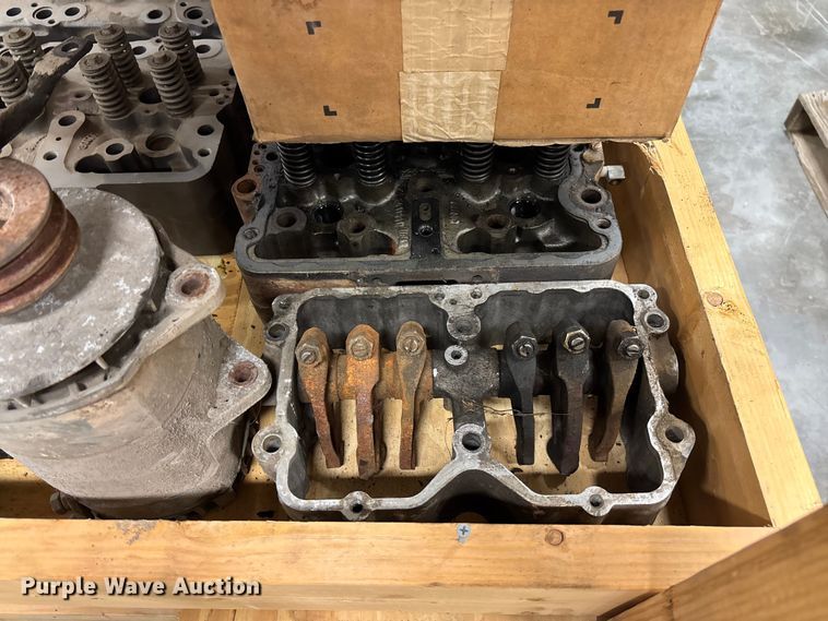 image for item EV3366 Truck engine parts