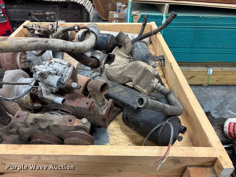 image for item EV3366 Truck engine parts