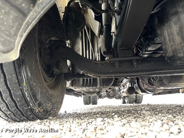 image for item EV3367 2013 Freightliner Cascadia 125 semi truck