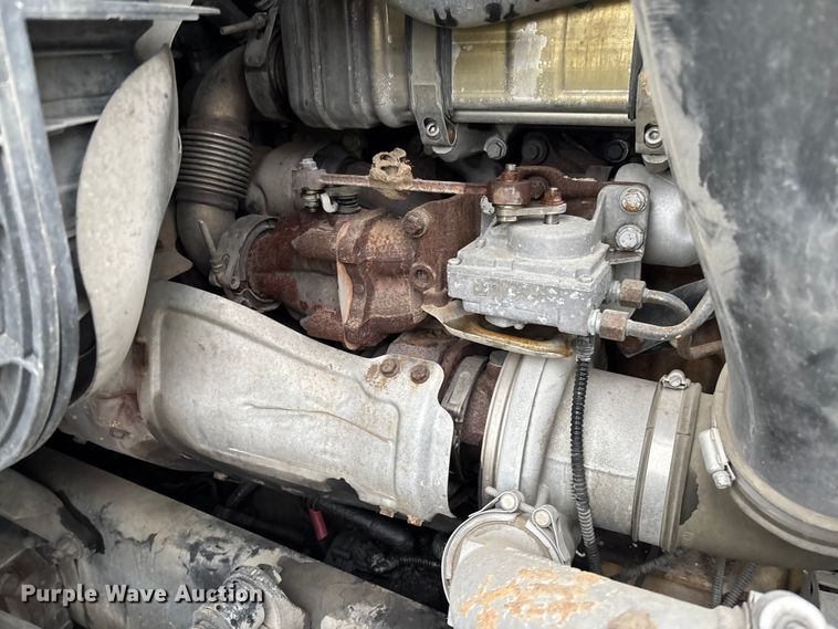 image for item EV3367 2013 Freightliner Cascadia 125 semi truck