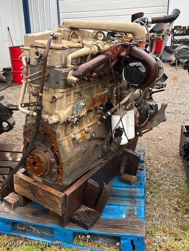 image for item EV3373 1984 Cummins engine