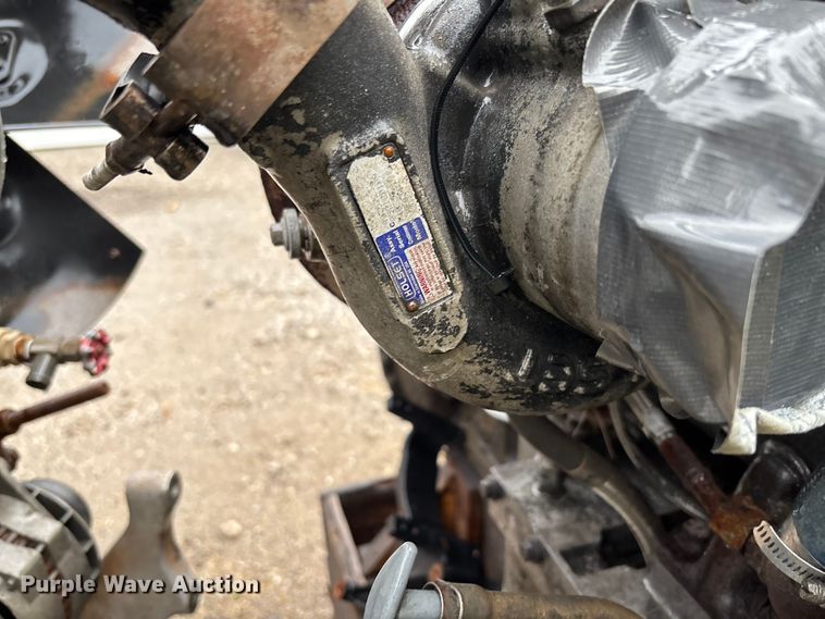 image for item EV3374 2005 Cummins ISM 320V engine