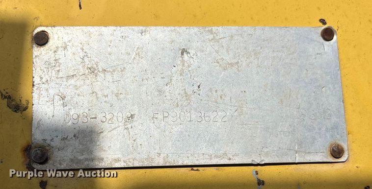 image for item EV3379 2010 Autocar Xpeditor refuse truck