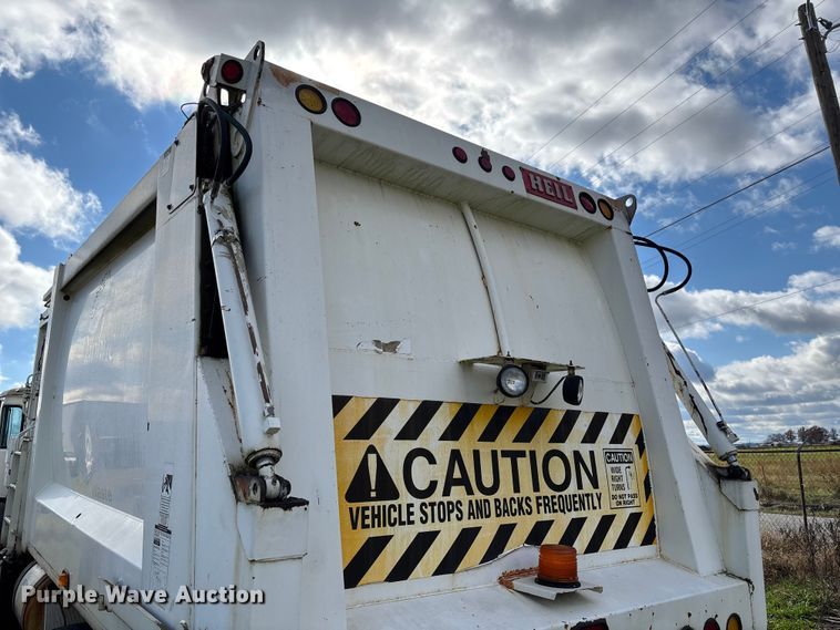 image for item EV3379 2010 Autocar Xpeditor refuse truck