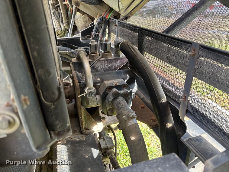 image for item EV3379 2010 Autocar Xpeditor refuse truck