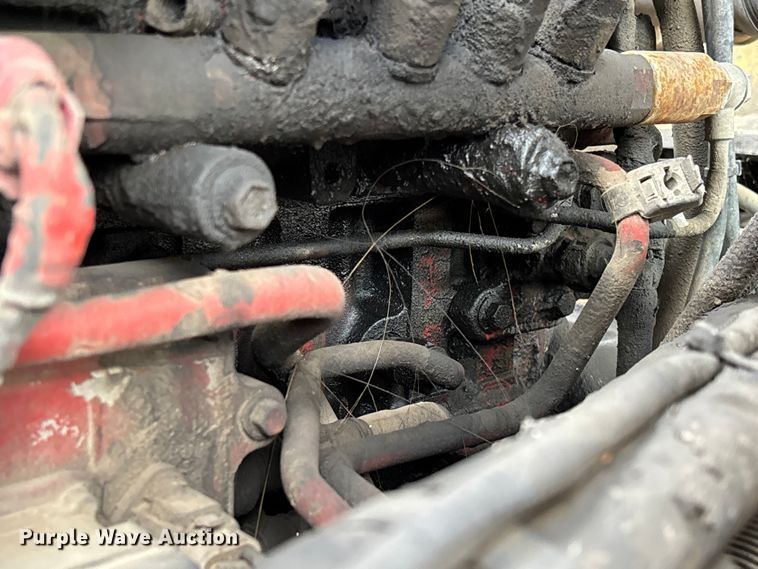 image for item EV3379 2010 Autocar Xpeditor refuse truck