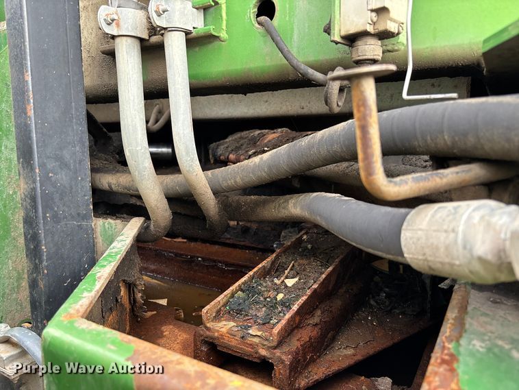 image for item EV3382 2009 Peterbilt 320 refuse truck