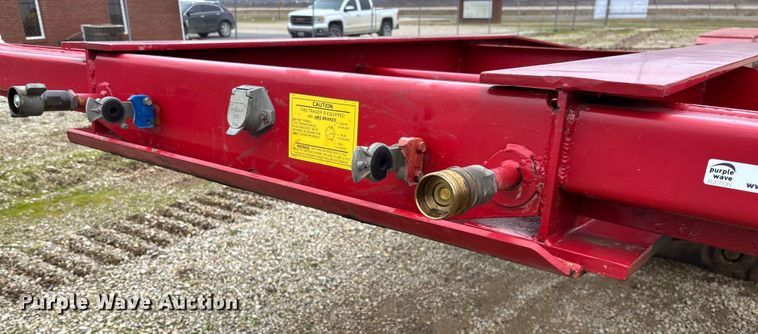 image for item EV3398 1999 Eager Beaver 50GSL/3 lowboy equipment trailer