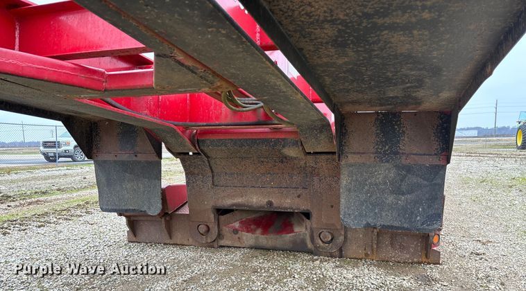 image for item EV3398 1999 Eager Beaver 50GSL/3 lowboy equipment trailer