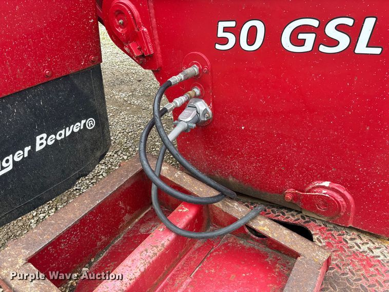 image for item EV3398 1999 Eager Beaver 50GSL/3 lowboy equipment trailer