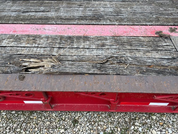 image for item EV3398 1999 Eager Beaver 50GSL/3 lowboy equipment trailer