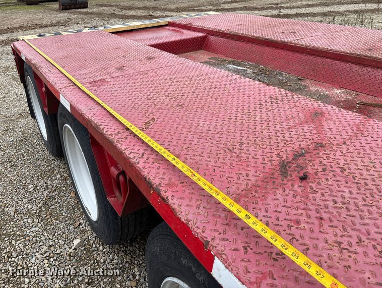 image for item EV3398 1999 Eager Beaver 50GSL/3 lowboy equipment trailer