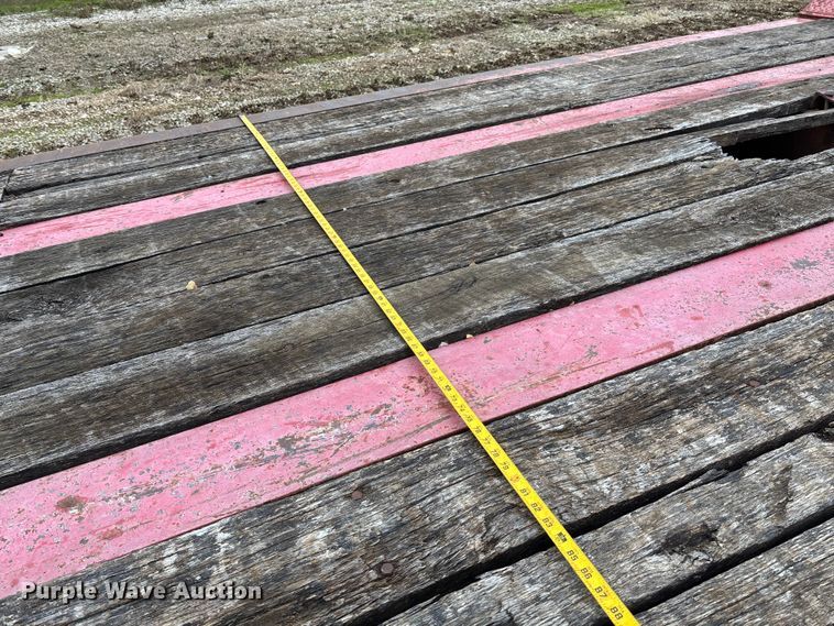 image for item EV3398 1999 Eager Beaver 50GSL/3 lowboy equipment trailer