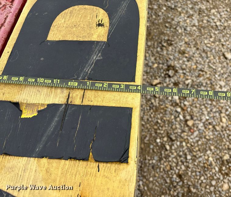 image for item EV3398 1999 Eager Beaver 50GSL/3 lowboy equipment trailer