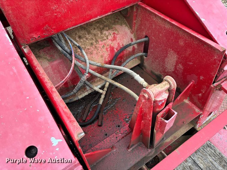 image for item EV3398 1999 Eager Beaver 50GSL/3 lowboy equipment trailer