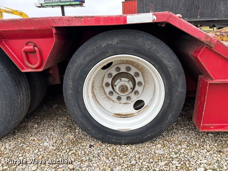 image for item EV3398 1999 Eager Beaver 50GSL/3 lowboy equipment trailer