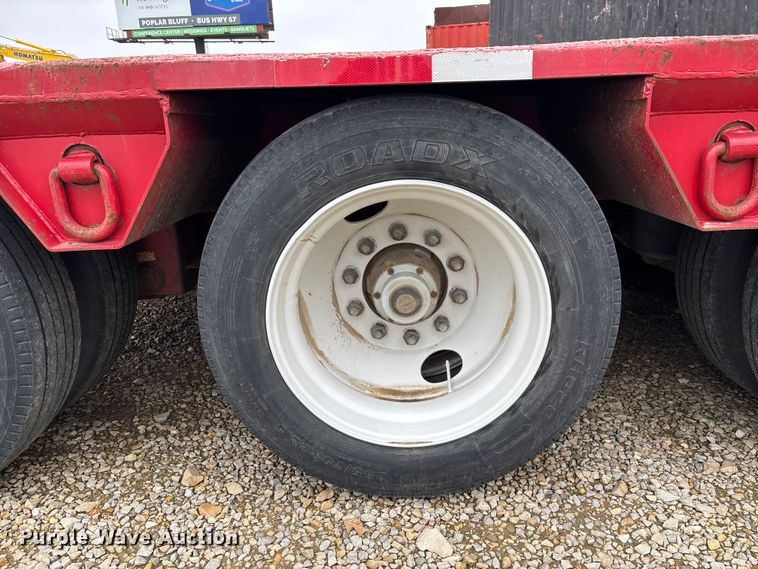 image for item EV3398 1999 Eager Beaver 50GSL/3 lowboy equipment trailer